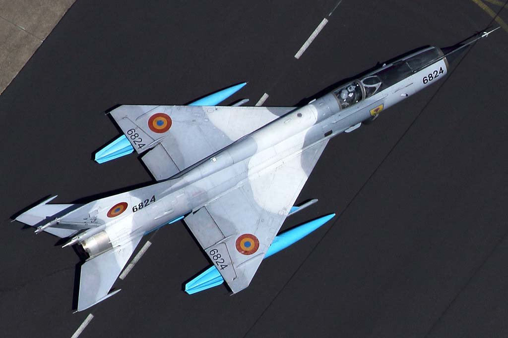 MiG-21 (Z51).jpg
