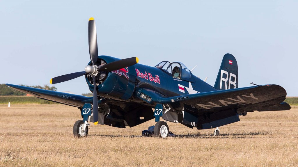 F4U Corsair (11).jpg