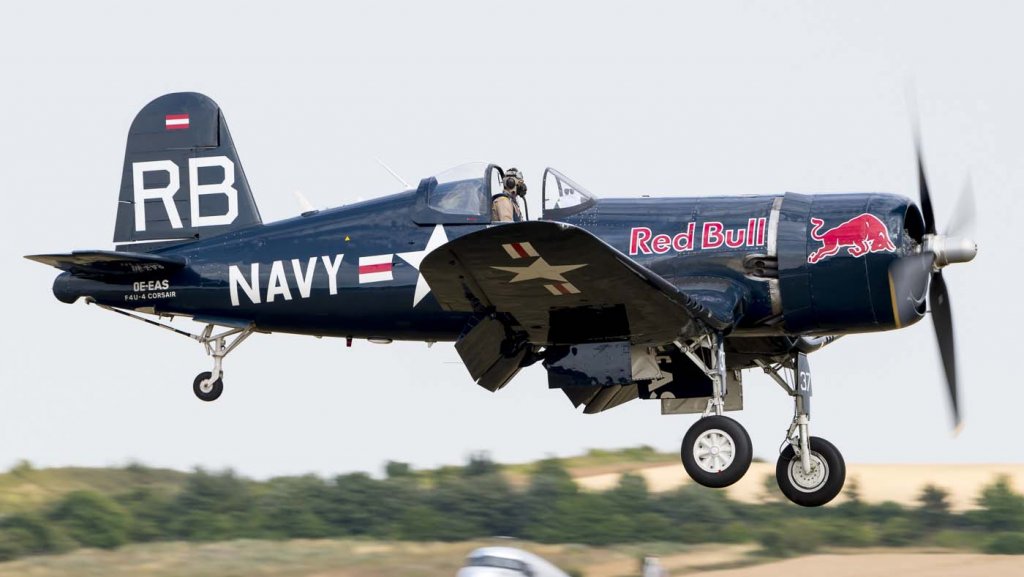 F4U Corsair (12).jpg