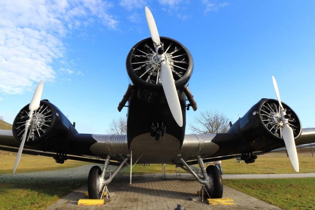 Junkers Ju-52 (9).jpg