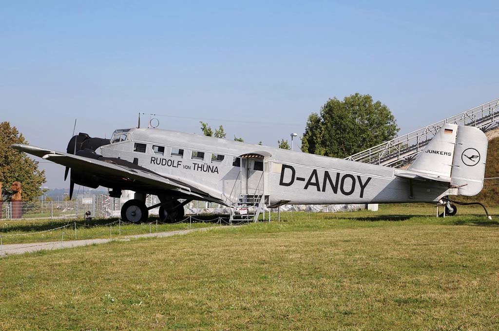 Junkers Ju-52 (12).jpg