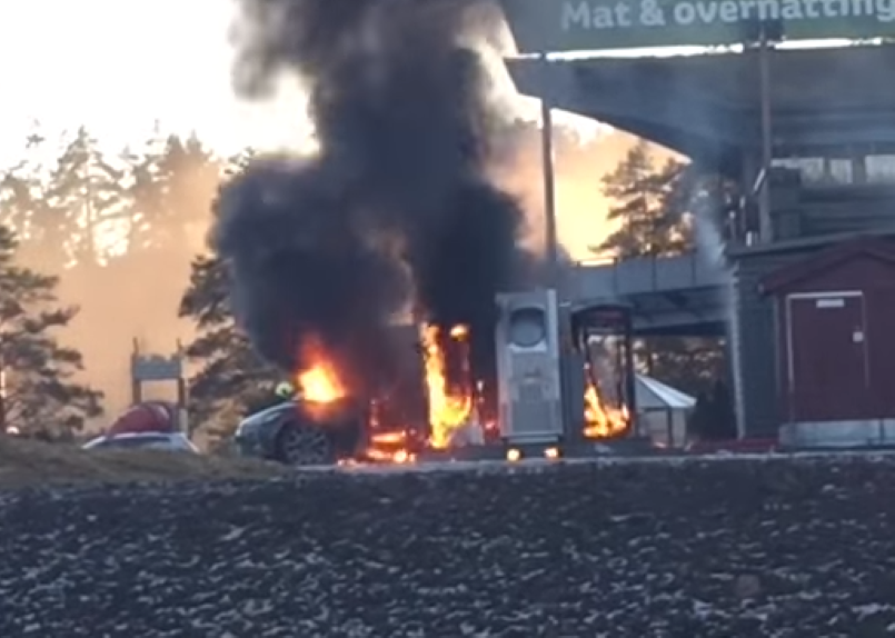 Tesla-Model-S-fire-not-caused-by-Supercharger-2.png