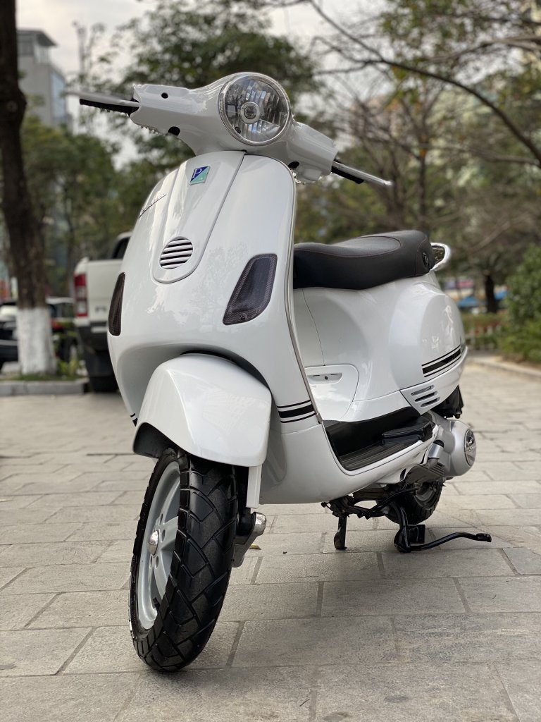 Vespa Lx 150 nhập 2007 - 0276 - giá 14.5 triệu  (4).jpg