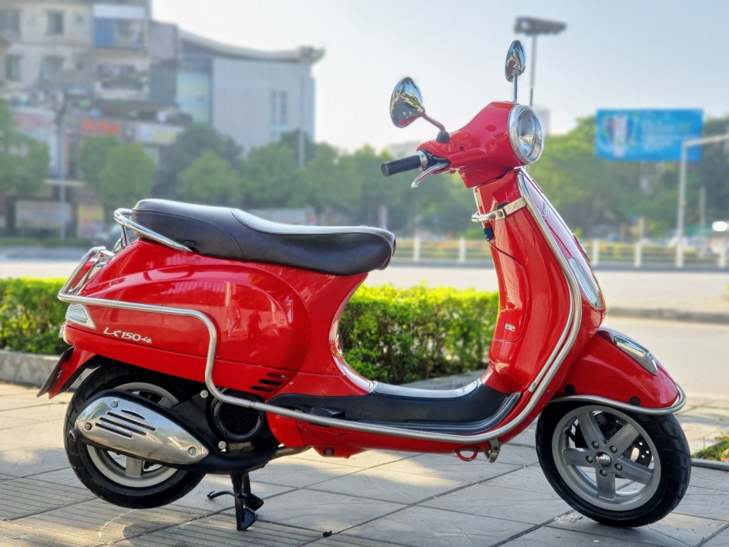 Vespa LX 150ie - 03348 - giá 19,8 triệu  (1).jpg