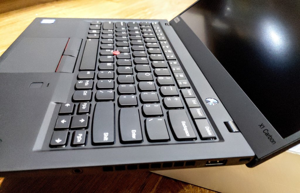 thinkpad x1.jpg