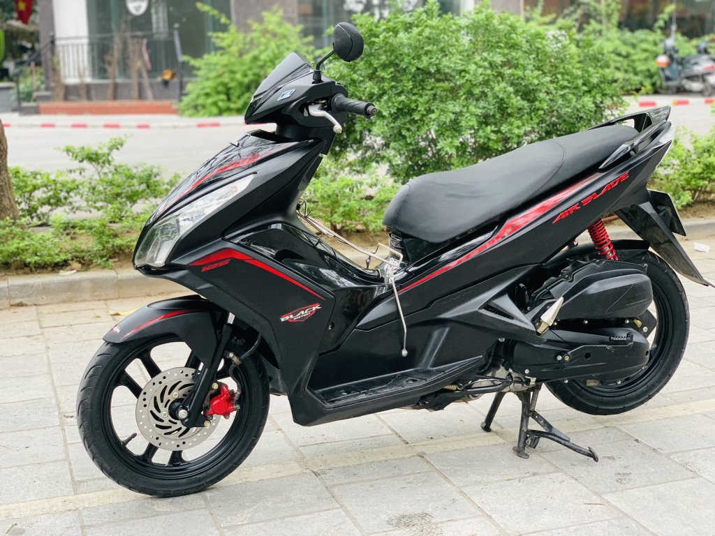 Airblade 125Fi mầu đen sần 2013 - 10178 - giá 28 triệu  (5).jpg