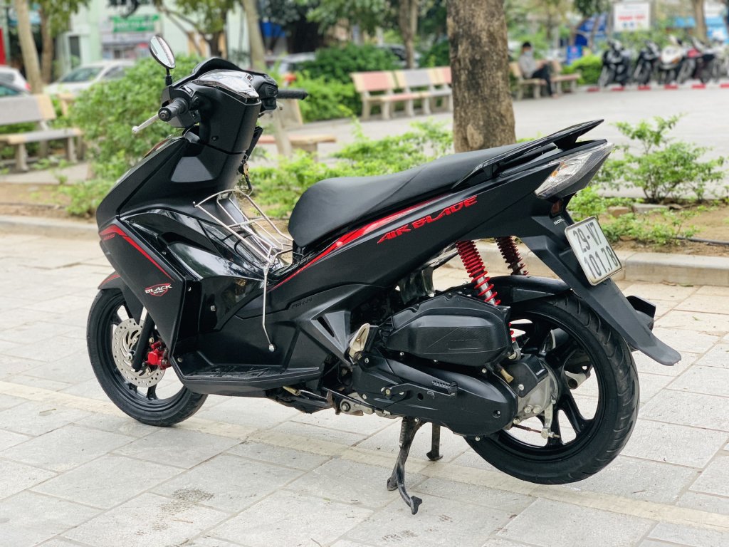 Airblade 125Fi mầu đen sần 2013 - 10178 - giá 28 triệu  (6).jpg