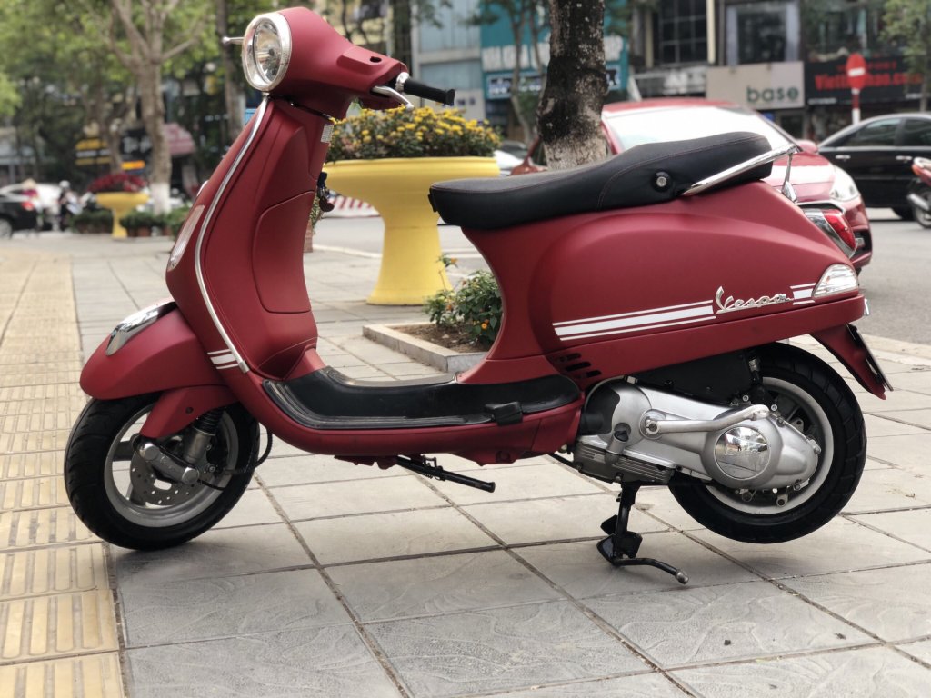 Vespa Lx 125 màu đỏ khoá từ đk  2011 - 12387 - giá 16.8 triệu  (1).jpg