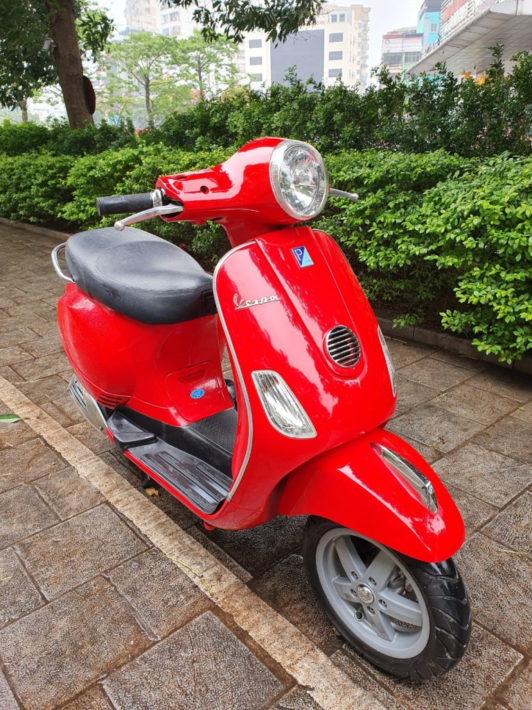 Vespa LX 125 đỏ 2012 Xe đẹp suất sắc, sơn zin cả xe, biển đẹp 19186  (12).jpg