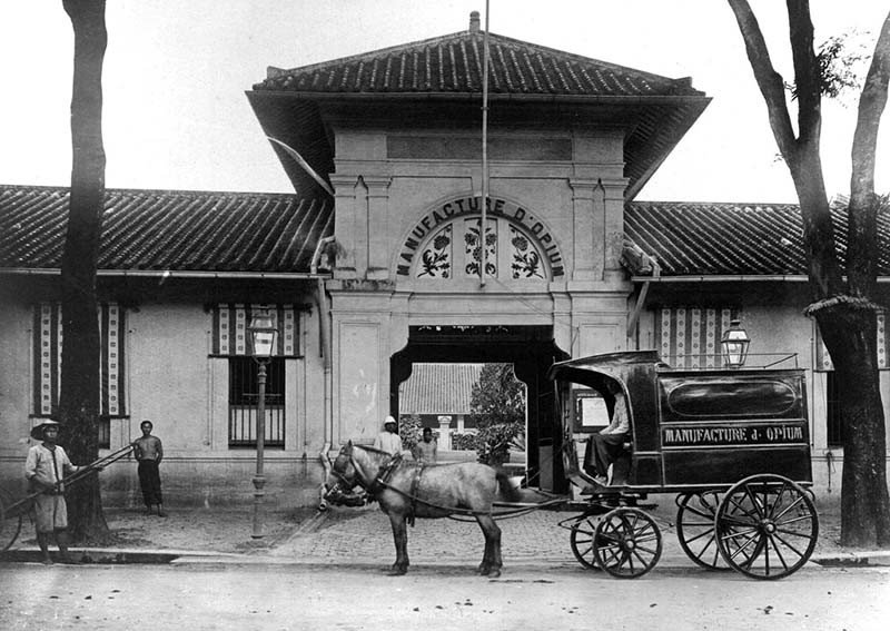 b2ap3_large_vietnam-history-opium-hai-ba-trung-opium-the-refinery.jpg