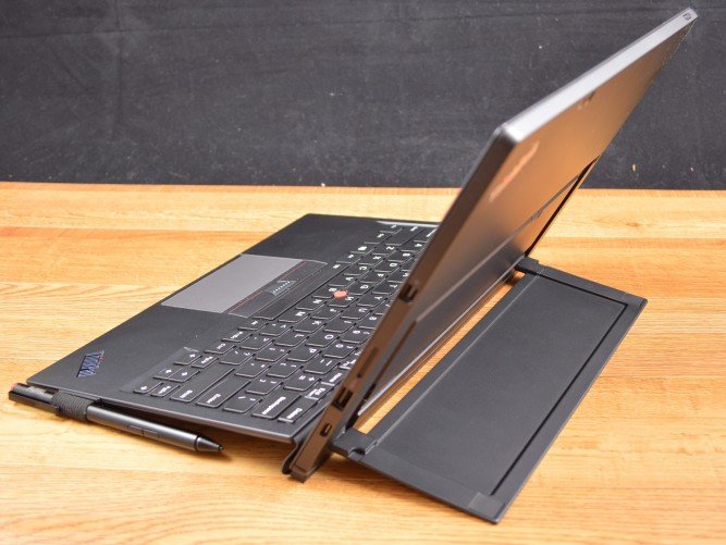 ThinkPadX1tabletkickstand-667x501.jpg