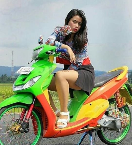 mio-thailook-kontes.jpg