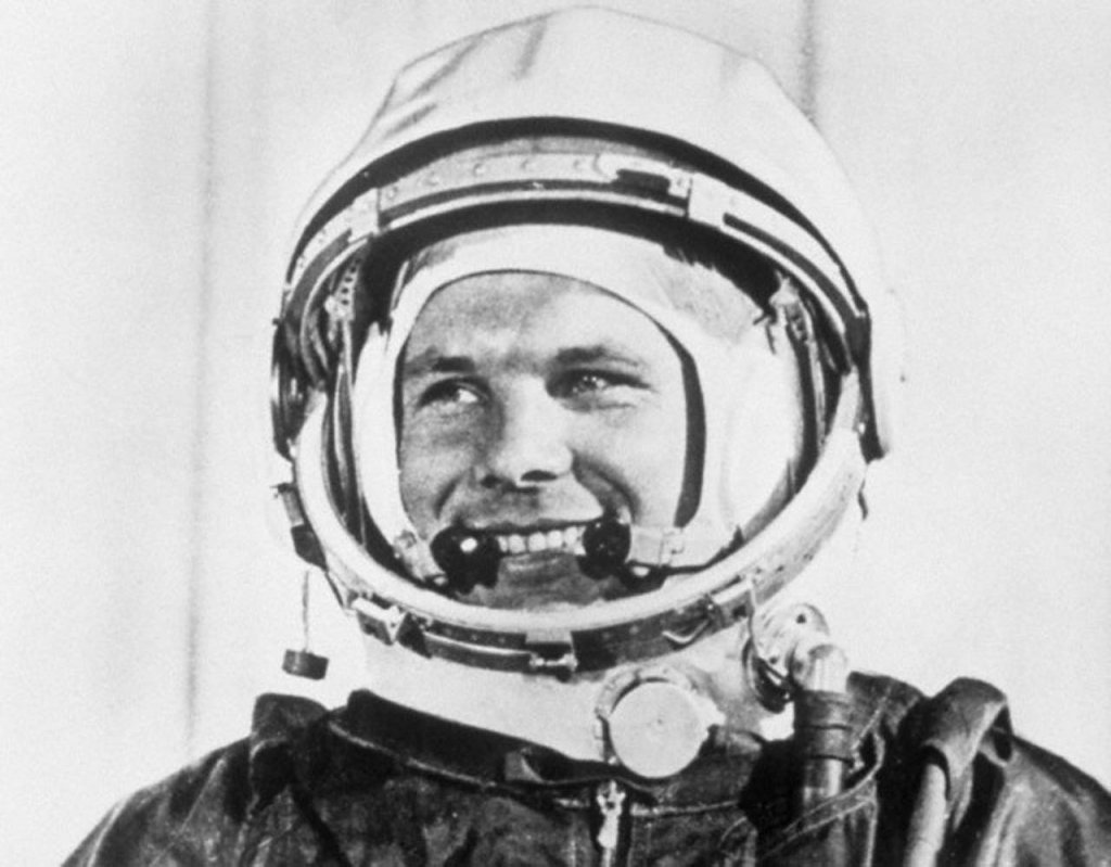 Gagarin (3_7).jpg