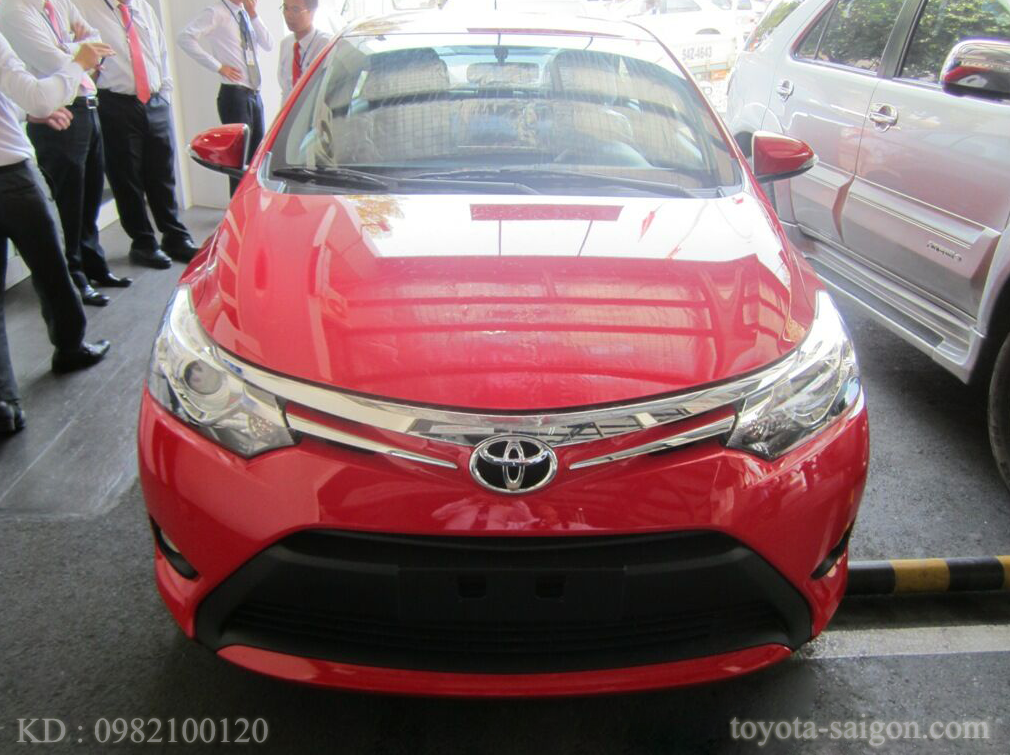 Toyota-Vios-25G-2014-truoc-xe.png