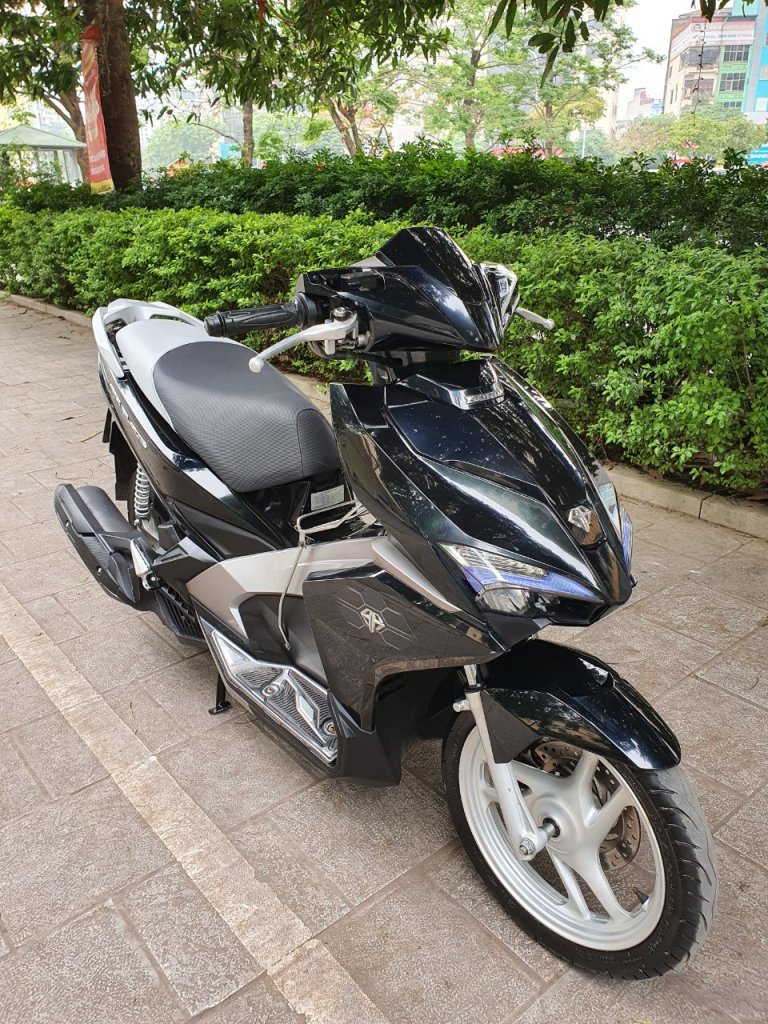 Honda Airblade 125 đen xám 2017 - 60569 - giá 36 triệu  (7).jpg