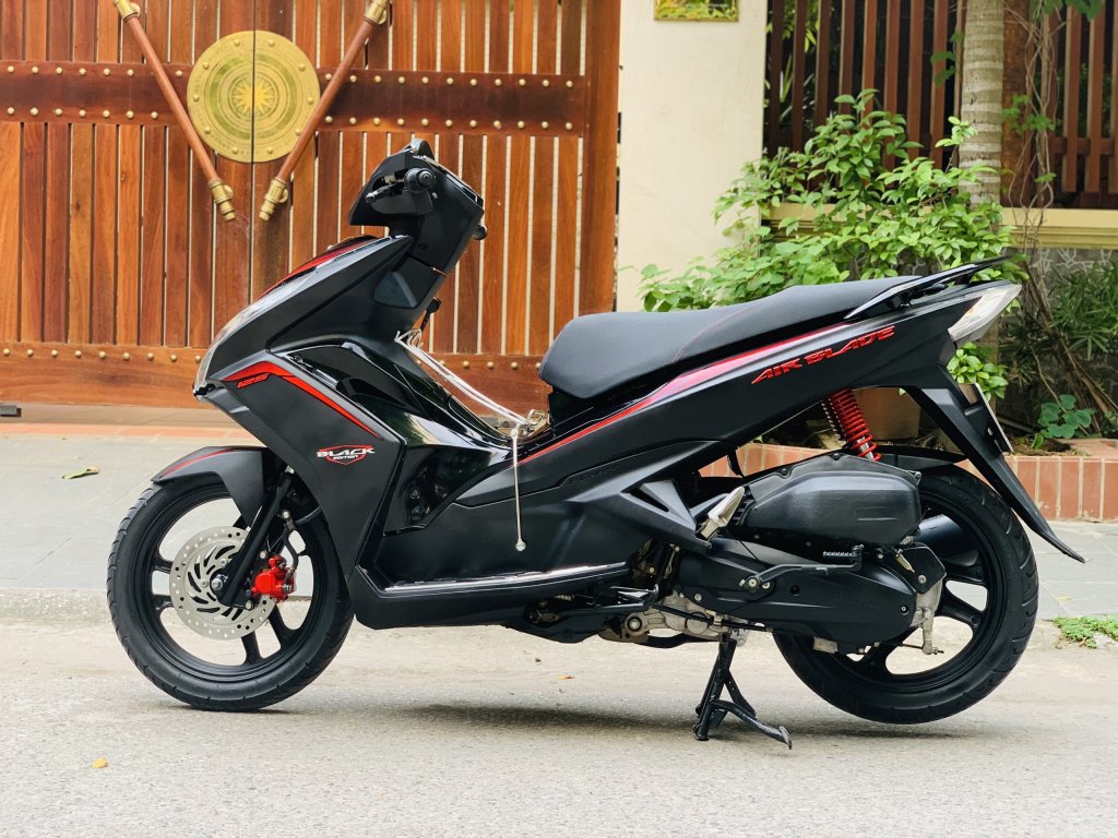 Airblade 125Fi màu đen đk 2016 giá 29.5 triệu - 21414   (2).jpg