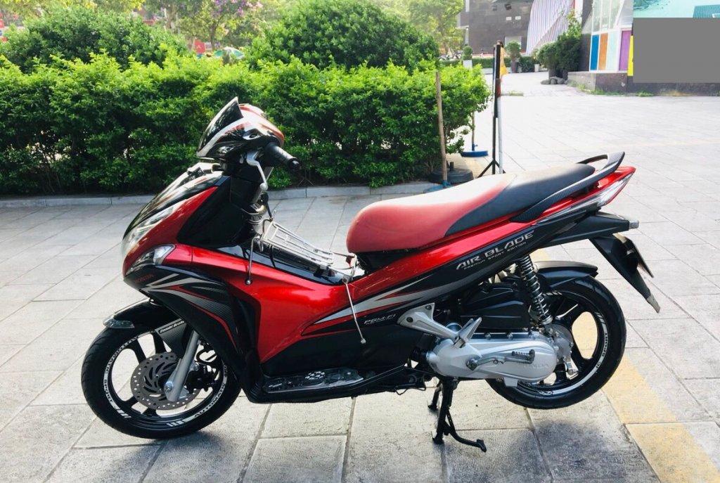 Honda Airblade 110i đỏ đen đk 2012 máy nguyên zin xe một chủ đi từ đầu, biển VIP 29909 - giá 1...jpg