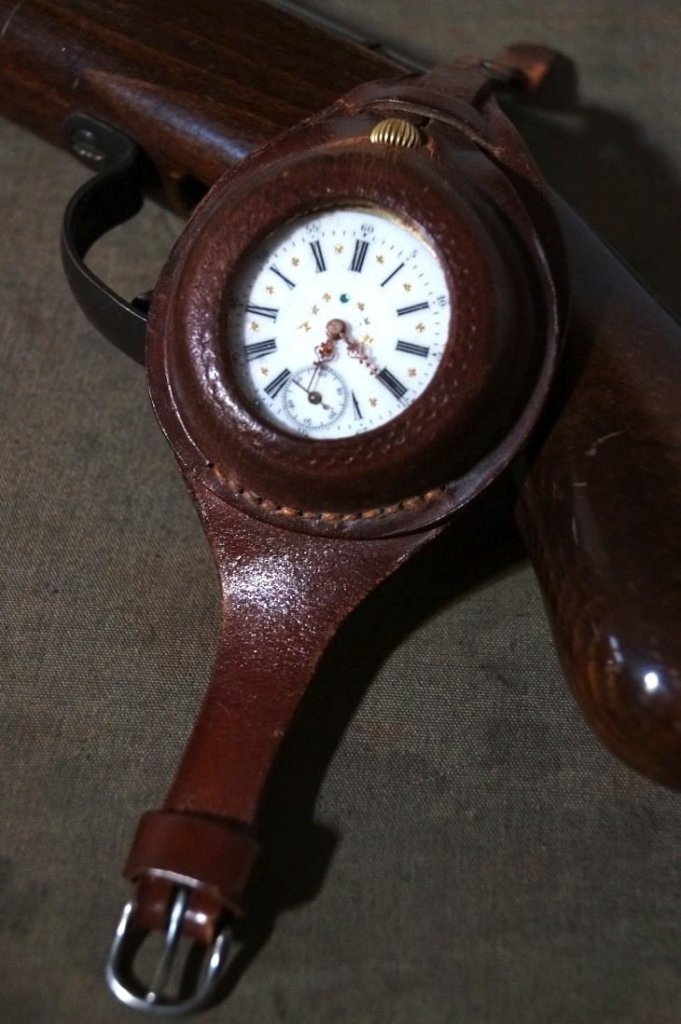 World-War-1-vintage-strap-watch-rockingchair-vintage-2.jpg