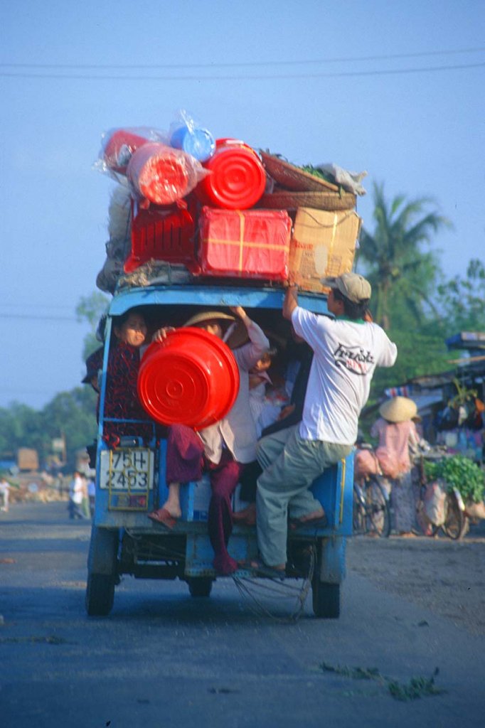 DAD Hue - cramped minibus_b.jpg