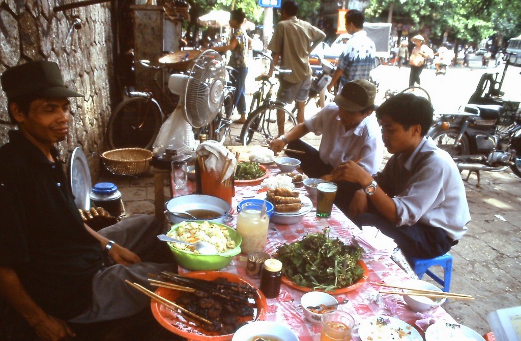 Vietnam-1995-Andy-Tarica-06.jpg