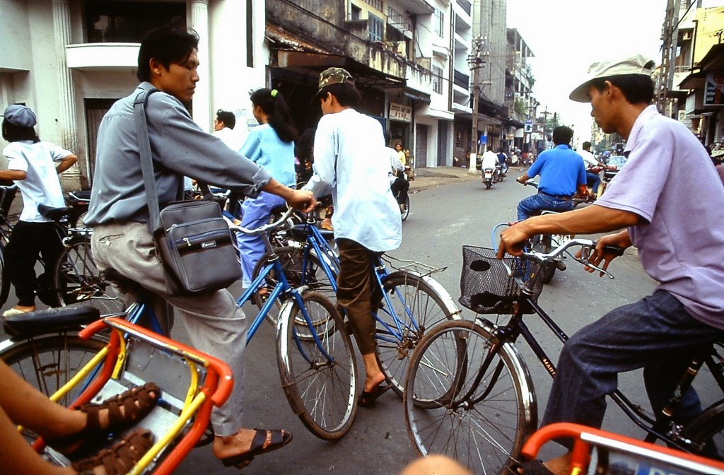 Vietnam-1995-Andy-Tarica-17.jpg