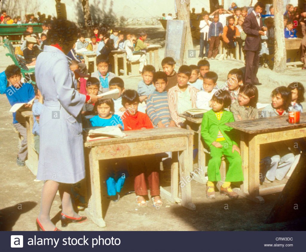 children-at-school-in-afghanistan-before-the-soviet-invasion-CRW3DC.jpg