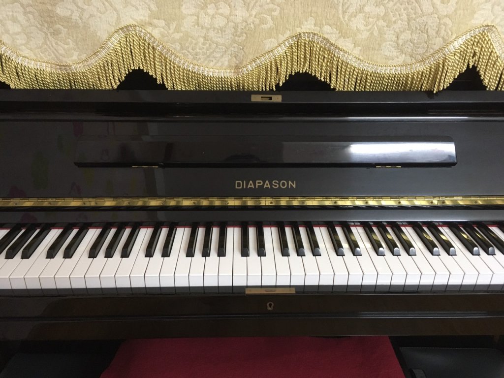 Piano.jpg