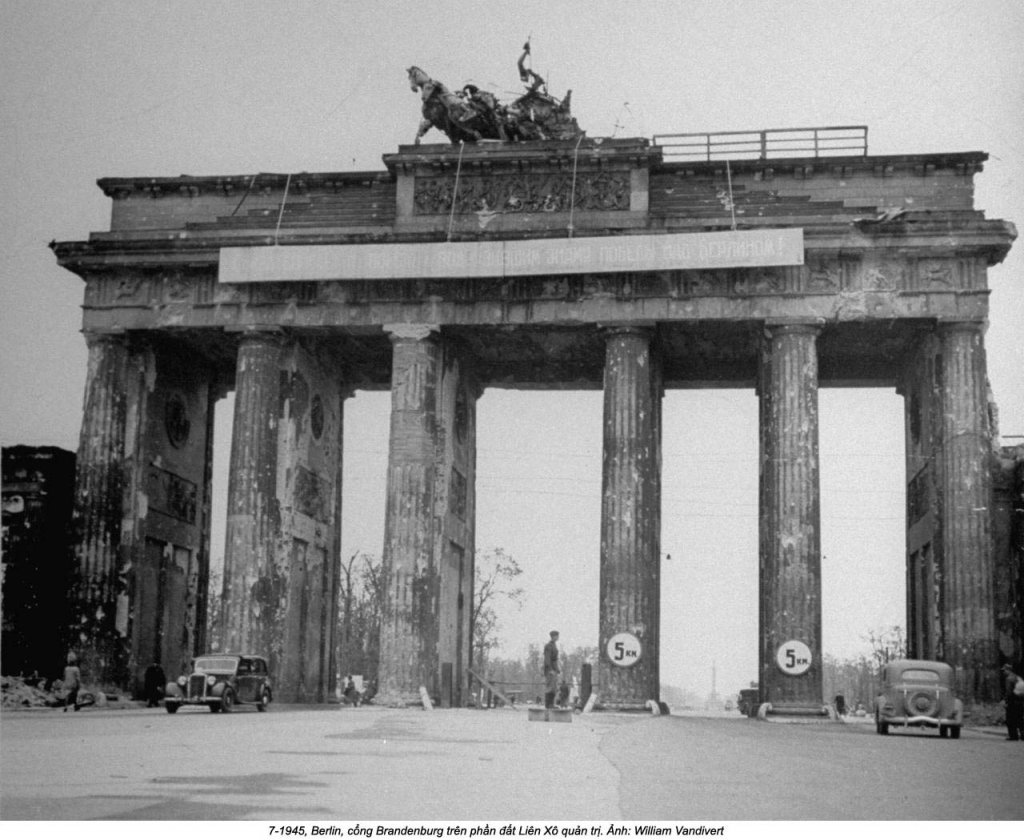 Berlin (9_72).jpg