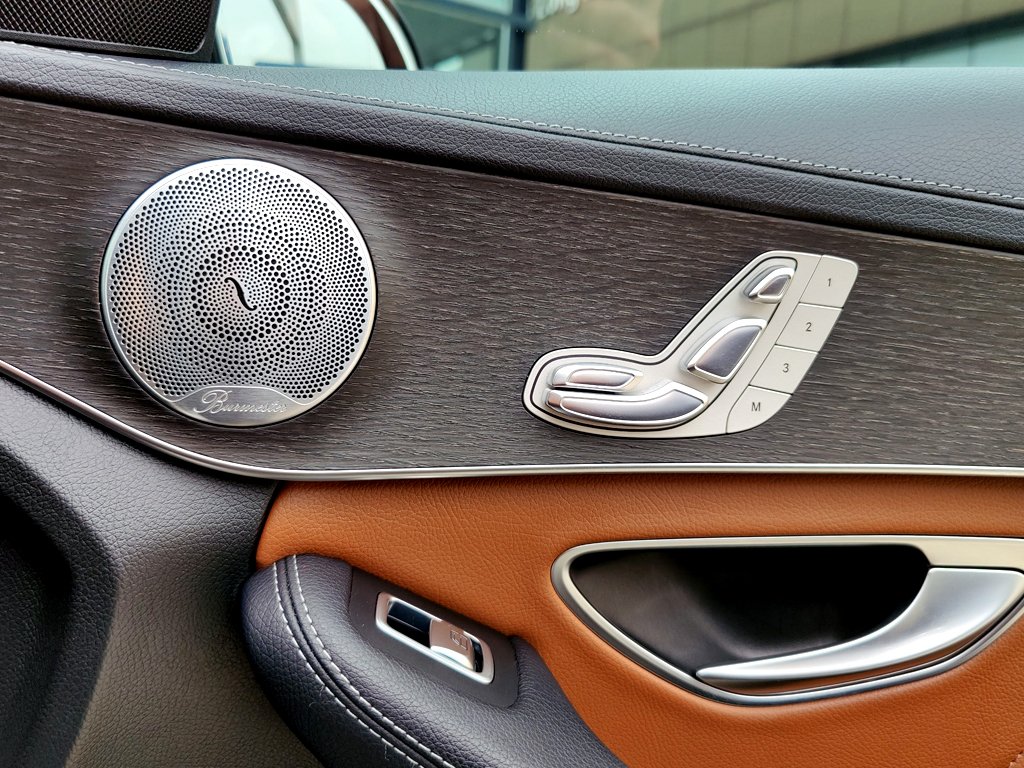 mercedes-c300-2019-xanh-nau-tathien-0704888333 (11).jpg