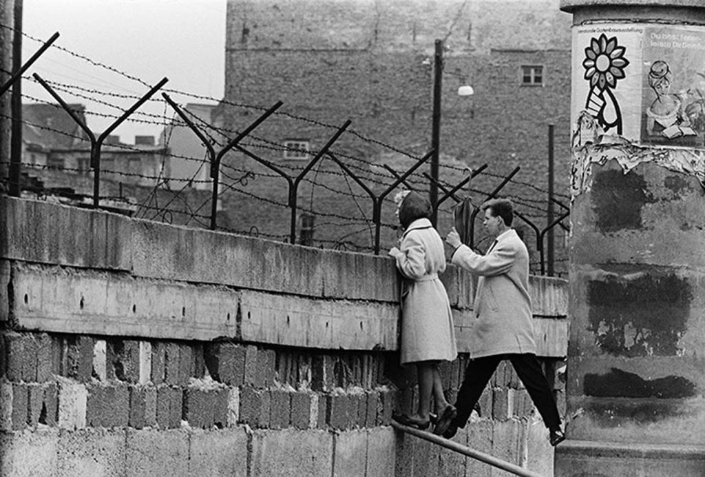 Berlin Wall 1961 (3_2).jpg