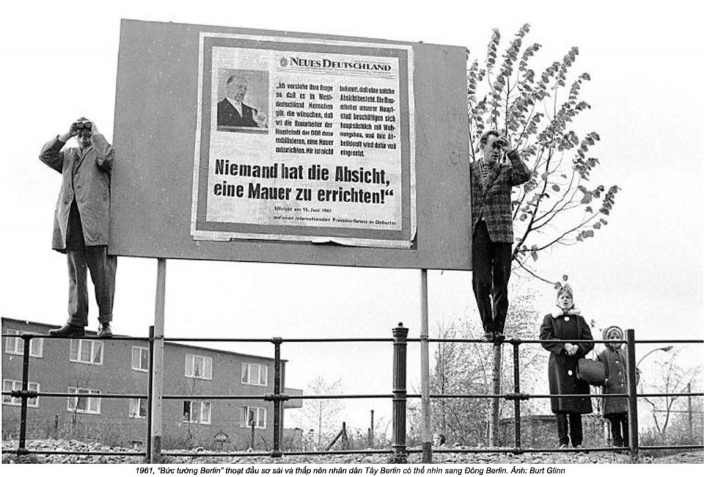 Berlin Wall 1961 (3_14).jpg