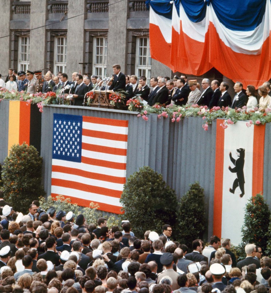 Berlin Wall 1963 (2_9a).jpg