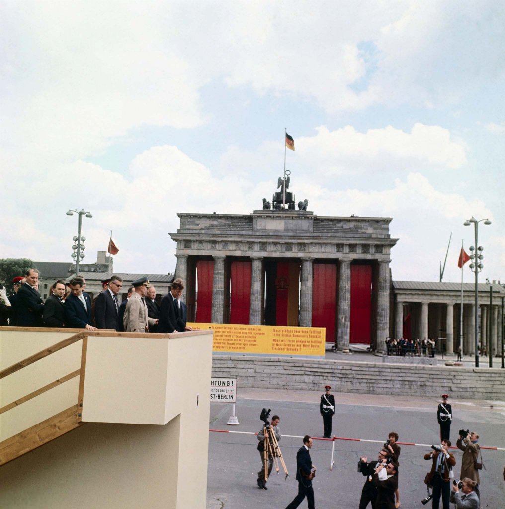 Berlin Wall 1963 (3_1).jpg