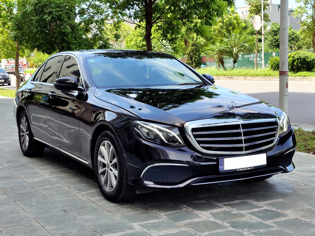 mercedes-e200-2019-den-den-the-gioi-xe-duc-tathien-0704888333 (2).jpg