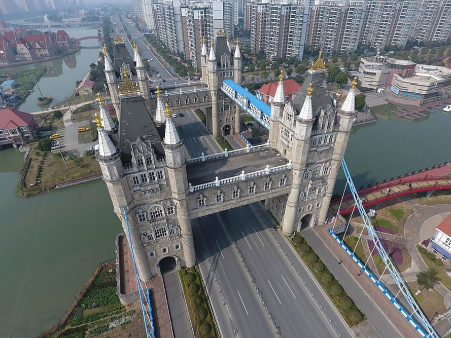 Suzhou-Tower-Bridge-Highway-889x667.jpg