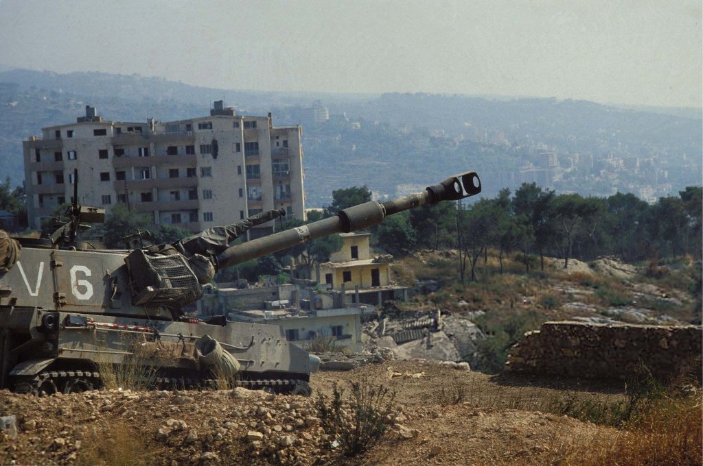 Lebanon 1982_6_17 (3).jpg