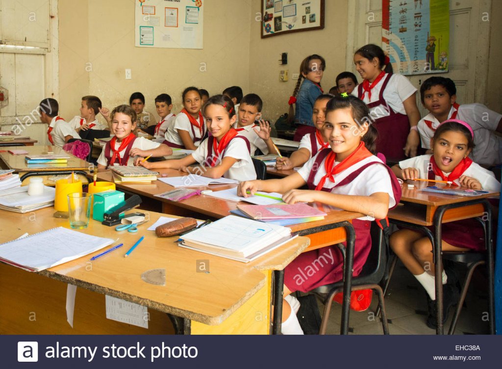 Cuba escola.jpg