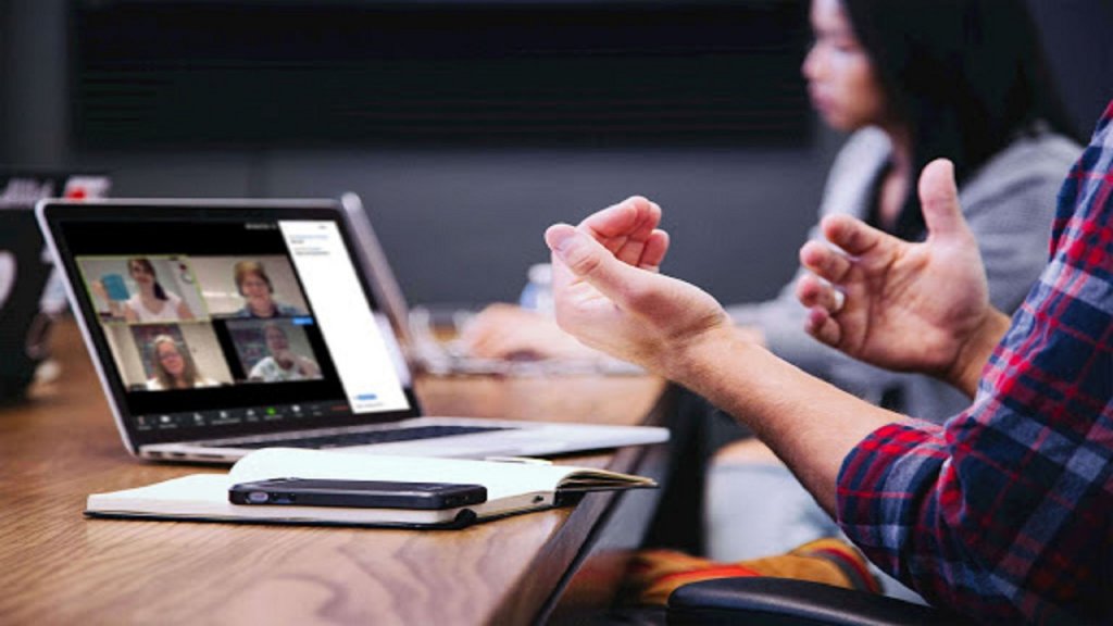 zoom-meeting.jpg