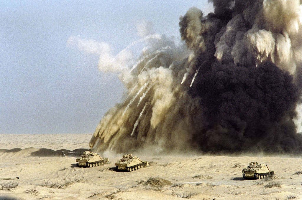 Iraq 1991_1_17 (1).jpg