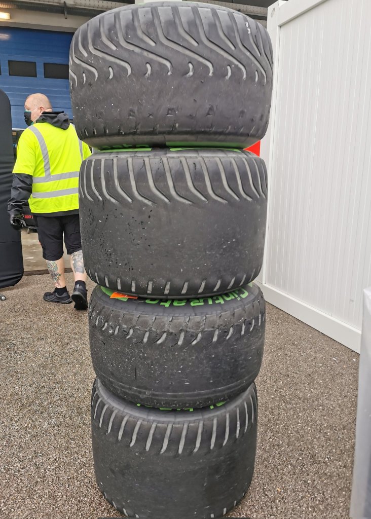 Ham Tyre Inter.jpg