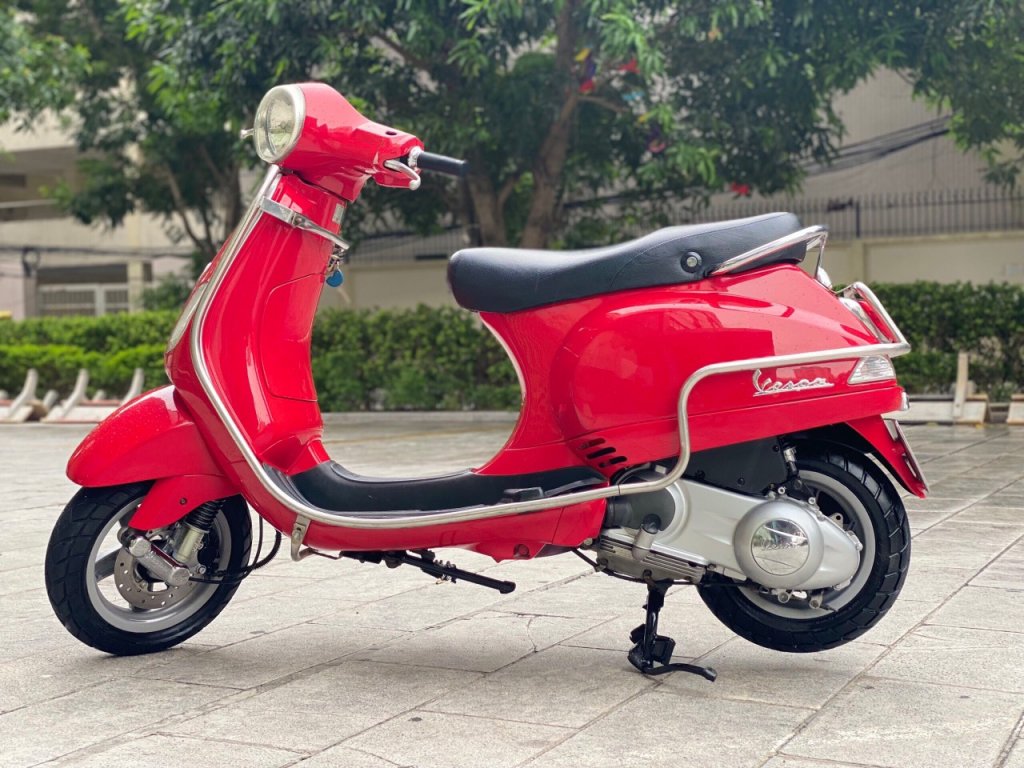 vespa lx đỏ  (1).jpg