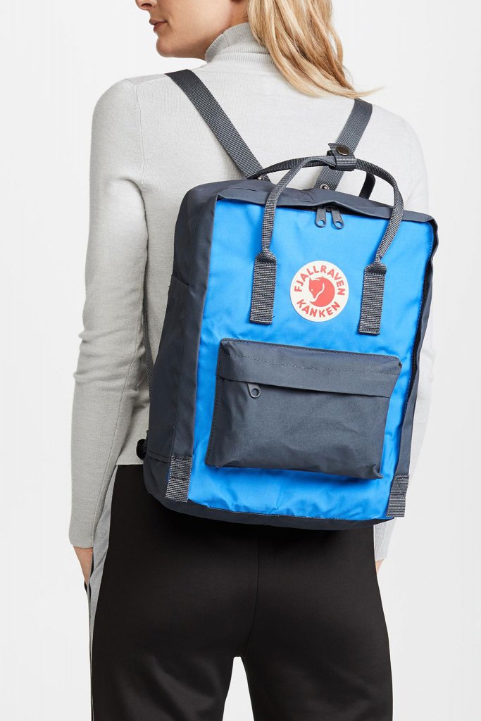 fjallraven-GraphiteUN-Blue-Kanken-Backpack-(1).jpg