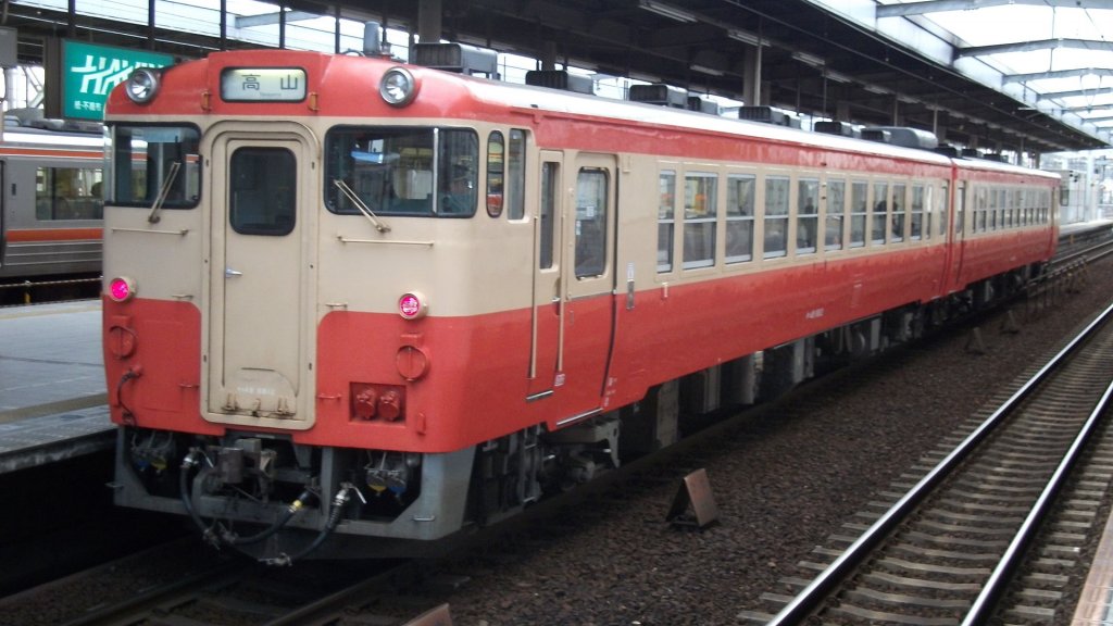 JR東海キハ48-6812.JPG