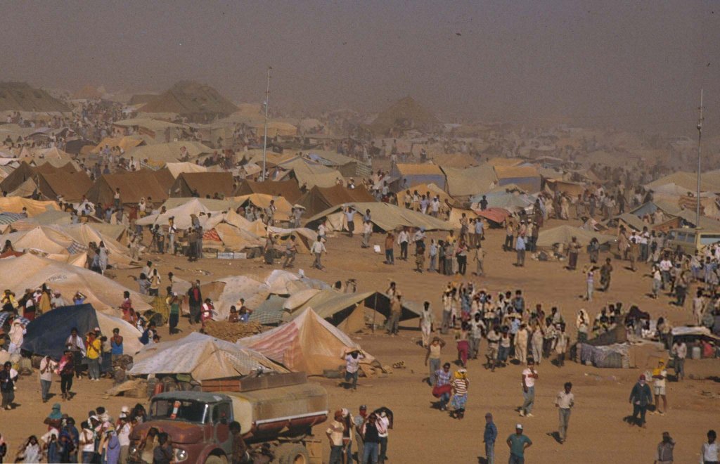 Iraq 1990_9_1 (x4).jpg