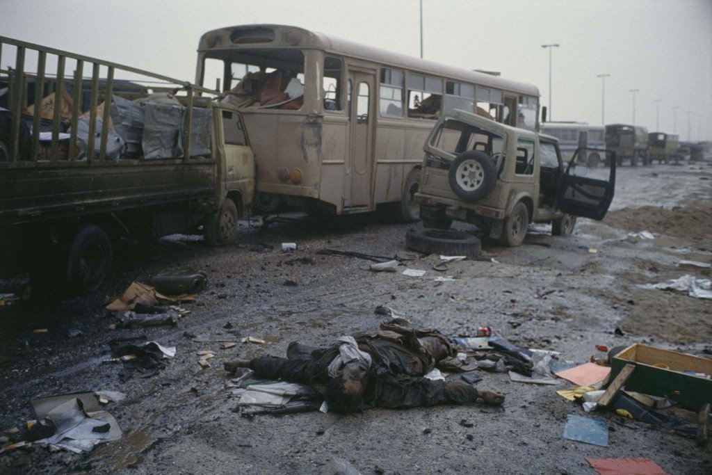 Iraq 1991_2_26 (x12).jpg