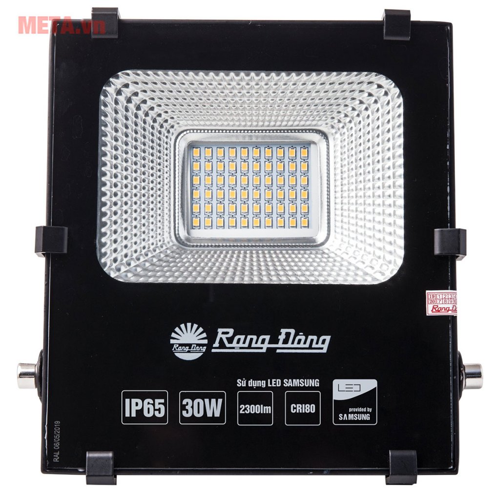 den-led-chieu-pha-d-rang-dong-cp06-30w-6500k-3000k-ss-t2.jpg