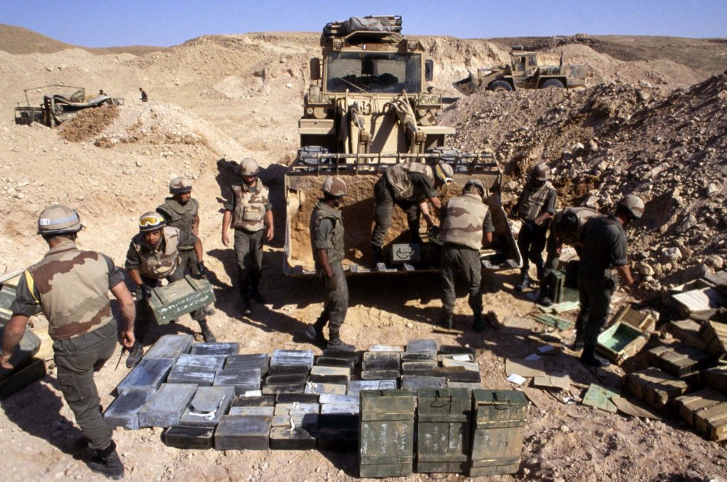 Iraq 1991_3_10 (x5).jpg