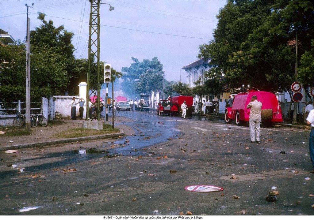 Biểu tình 1963 (87).jpg