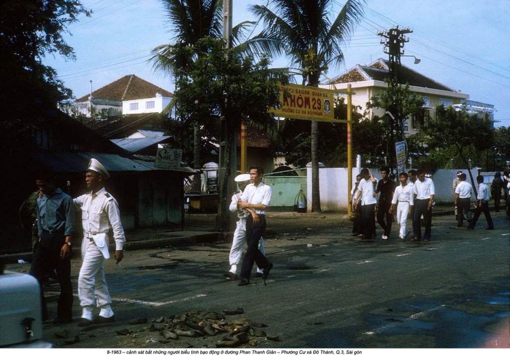 Biểu tình 1963 (94).jpg