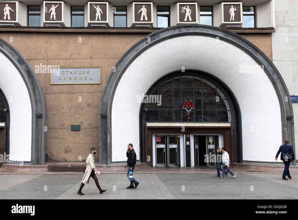 moscow-russia-april-7-2021-lubyanka-station-of-moscow-metro-entrance-designed-by-architect-ios...jpg